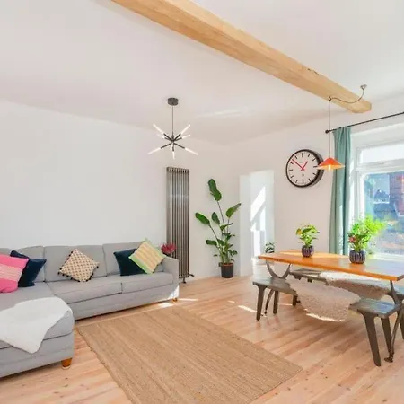 Bright Loft Bristol