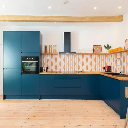 Bright Loft * Bristol